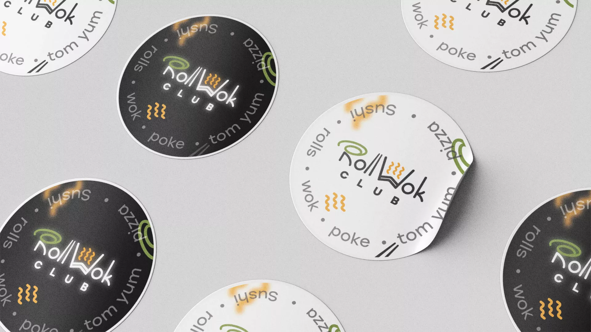 Разработка наклеек для суши-бара «Roll Wok Club» в Кремёнках